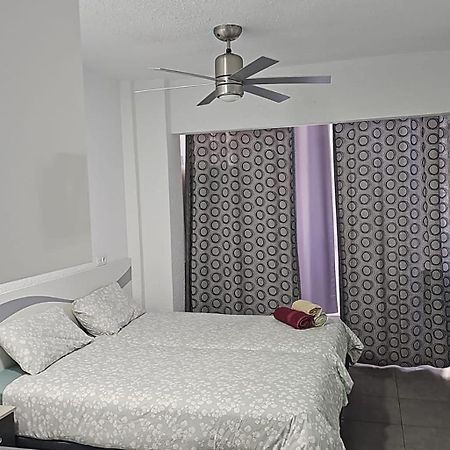 Apartamento Malaga Port Экстерьер фото