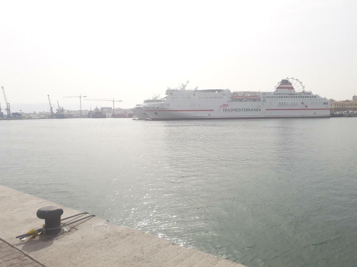 Apartamento Malaga Port Экстерьер фото